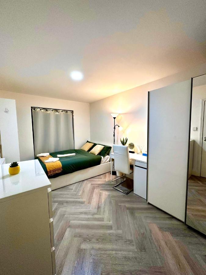 Charming 4 Bedrooms House With Garden In Heart Of London Camden Екстериор снимка