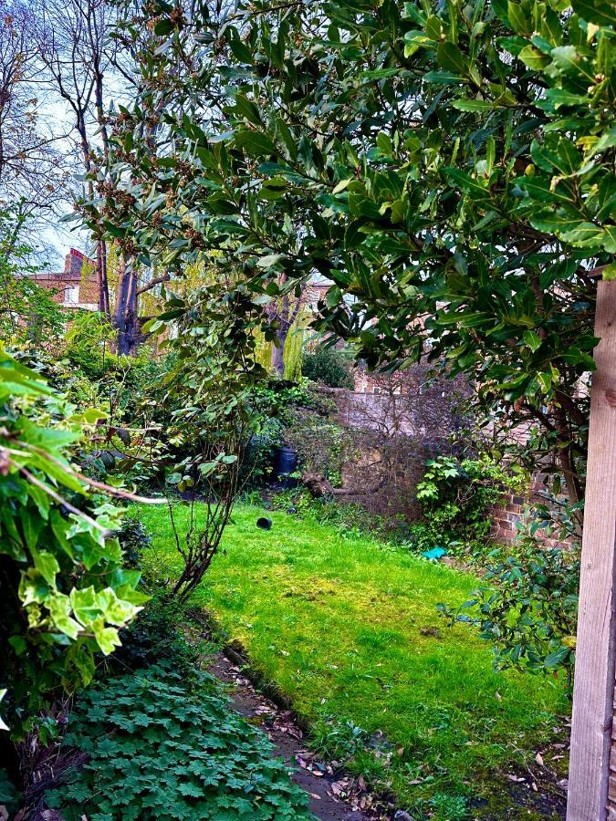 Charming 4 Bedrooms House With Garden In Heart Of London Camden Екстериор снимка
